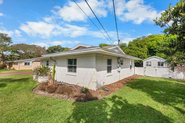 812 E 13TH AVENUE, New Smyrna Beach, FL 32169