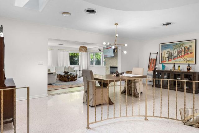 812 E 13TH AVENUE, New Smyrna Beach, FL 32169