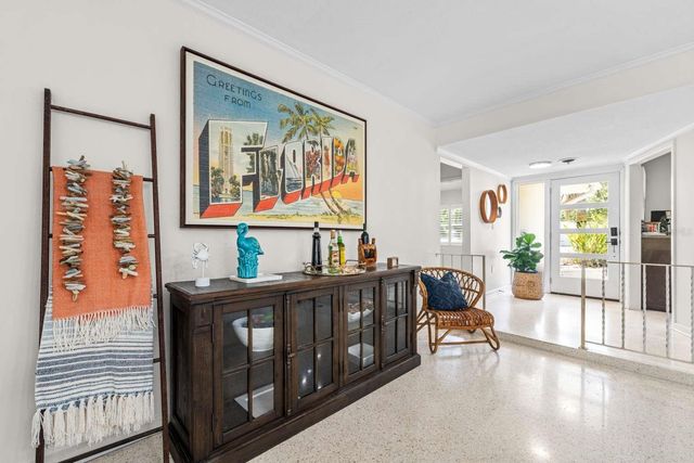812 E 13TH AVENUE, New Smyrna Beach, FL 32169