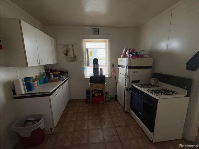 5331 Fischer Street, Detroit, MI 48213