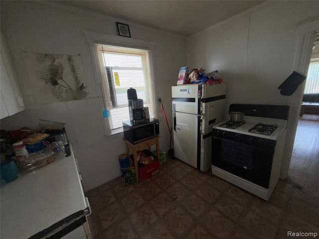 5331 Fischer Street, Detroit, MI 48213