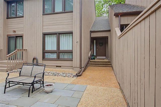 119 Harrops GLN, Williamsburg, VA 23185