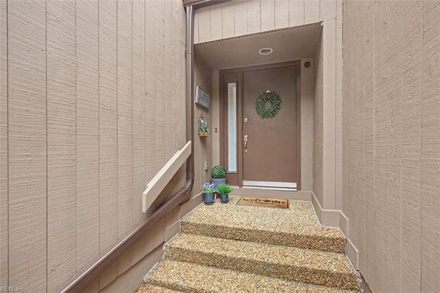 119 Harrops GLN, Williamsburg, VA 23185