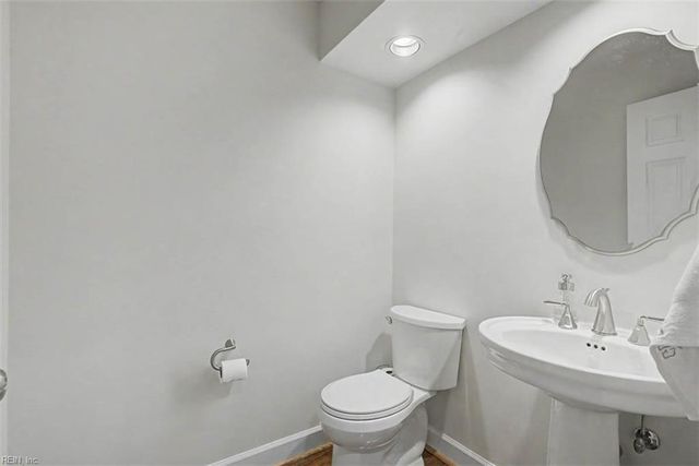 119 Harrops GLN, Williamsburg, VA 23185
