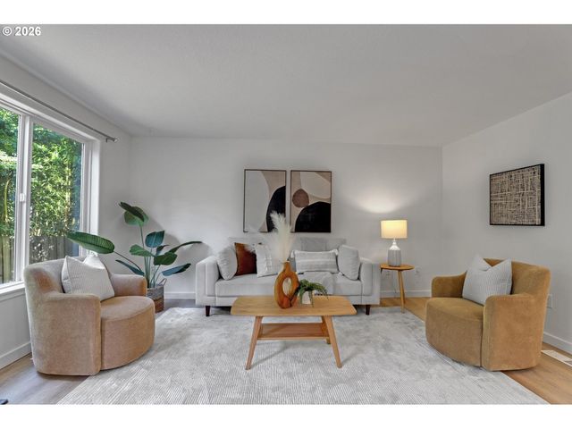 7616 N EDISON St, Portland, OR 97203