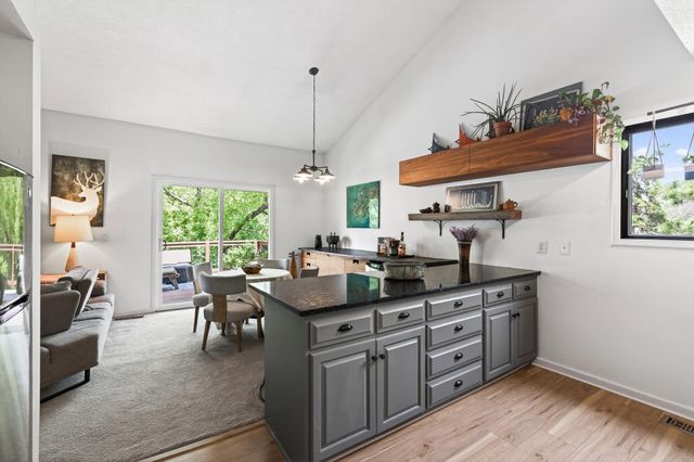14308 Fairway Drive, Eden Prairie, MN 55344