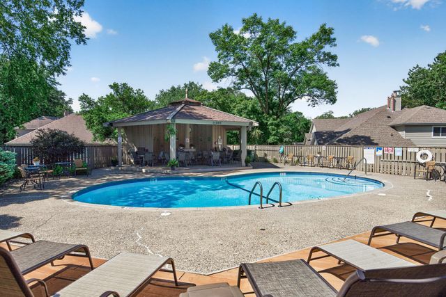 14308 Fairway Drive, Eden Prairie, MN 55344