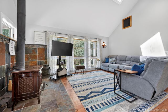 465 Schalck Road, Narrowsburg, NY 12764