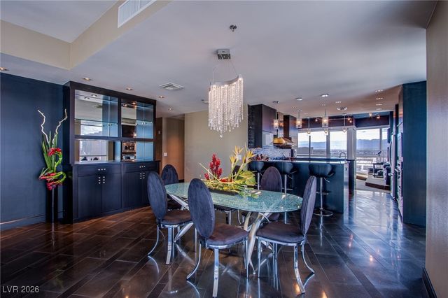 4525 Dean Martin Drive 2000, Las Vegas, NV 89103