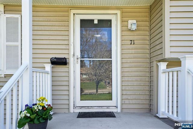 71 Ridge Road, Cedar Grove, NJ 07009