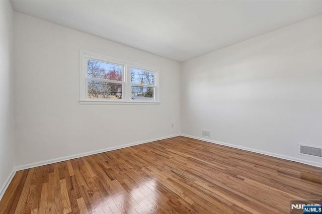 71 Ridge Road, Cedar Grove, NJ 07009