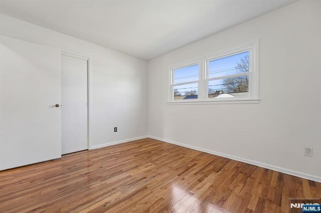 71 Ridge Road, Cedar Grove, NJ 07009