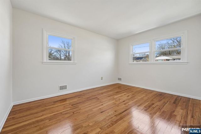 71 Ridge Road, Cedar Grove, NJ 07009