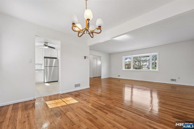 71 Ridge Road, Cedar Grove, NJ 07009