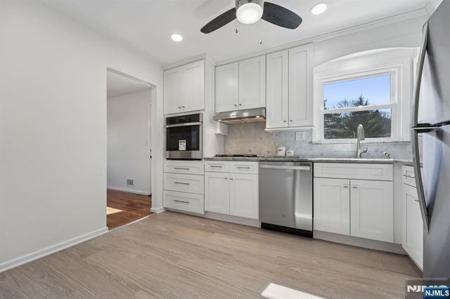 71 Ridge Road, Cedar Grove, NJ 07009