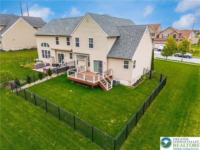 9701 Viceroy Lane, Upper Macungie Twp, PA 18031