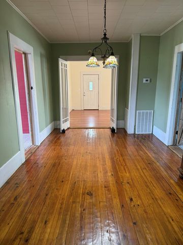 227 South Broad St, Newville, AL 36345