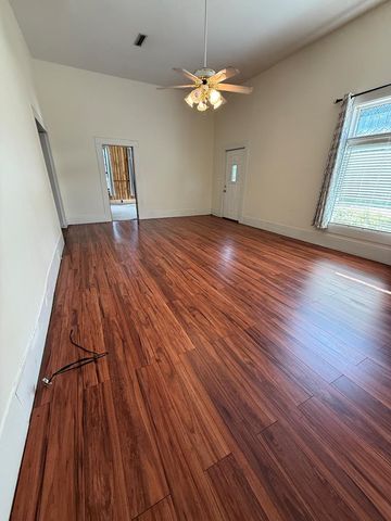 227 South Broad St, Newville, AL 36345