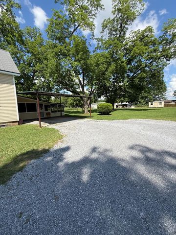 227 South Broad St, Newville, AL 36345