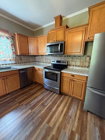 227 South Broad St, Newville, AL 36345
