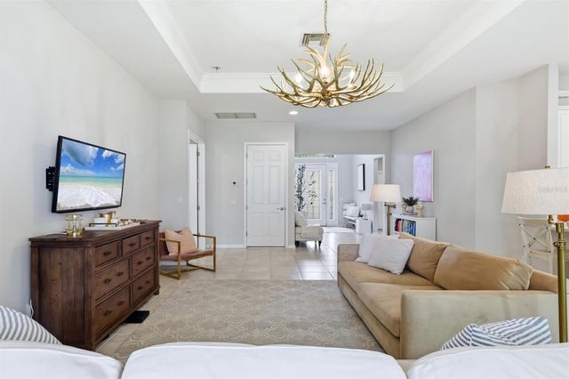 5515 TITLE ROW DRIVE, Bradenton, FL 34210