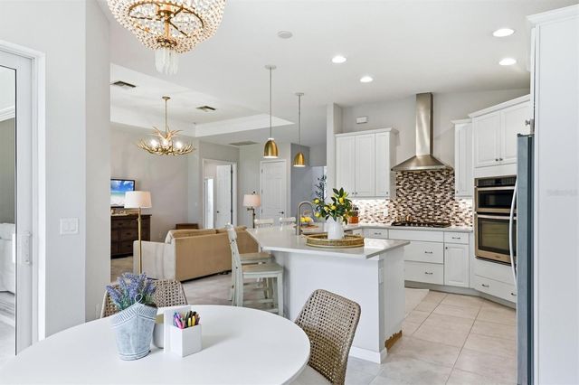 5515 TITLE ROW DRIVE, Bradenton, FL 34210