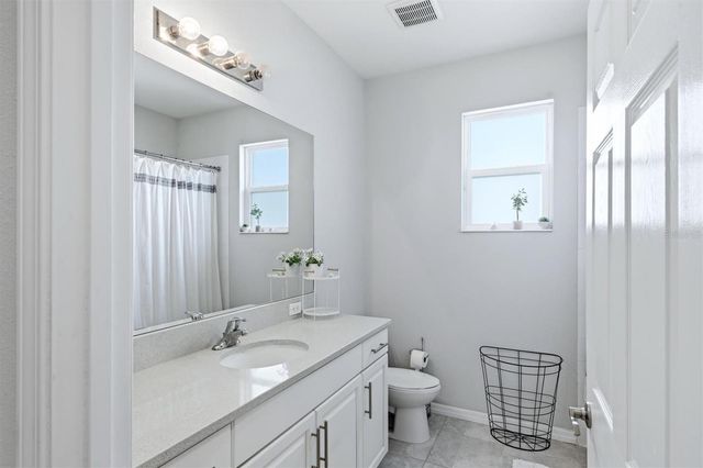 5515 TITLE ROW DRIVE, Bradenton, FL 34210