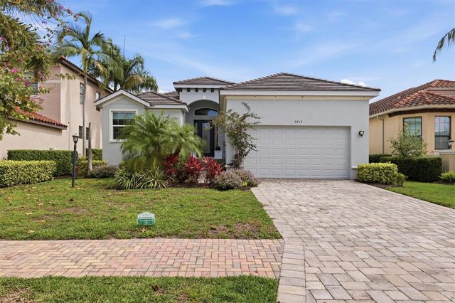 5515 TITLE ROW DRIVE, Bradenton, FL 34210