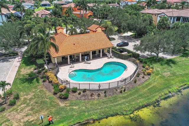 5515 TITLE ROW DRIVE, Bradenton, FL 34210