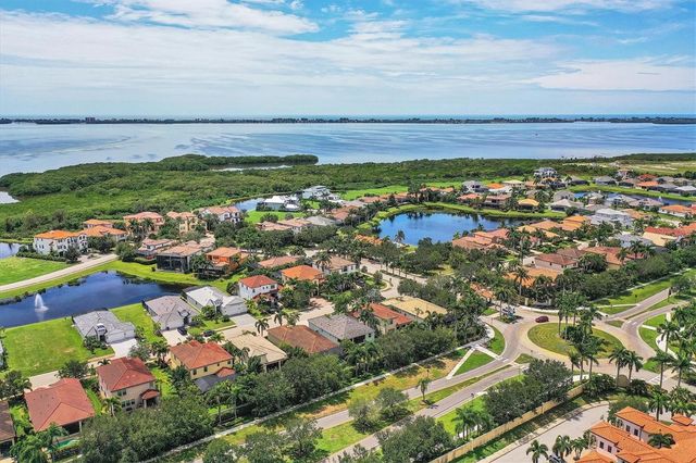 5515 TITLE ROW DRIVE, Bradenton, FL 34210