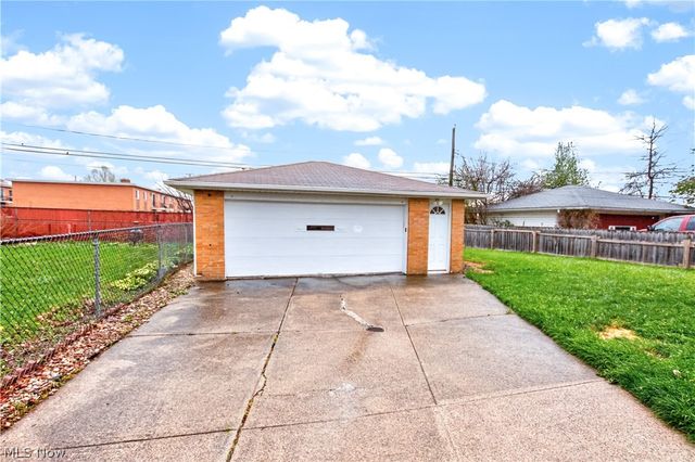 12304 Havana Road, Garfield Heights, OH 44125