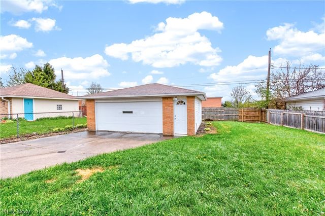12304 Havana Road, Garfield Heights, OH 44125