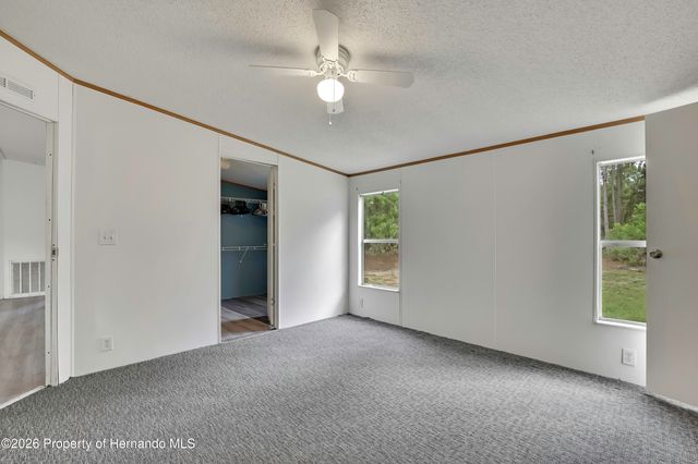 8353 W Kimberly Court, Homosassa, FL 34448