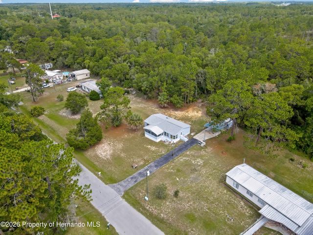 8353 W Kimberly Court, Homosassa, FL 34448