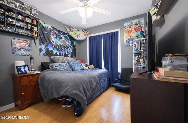 15 Commodore Court, Barnegat, NJ 08005