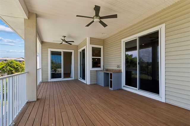 435 WESTWINDS DRIVE, Palm Harbor, FL 34683