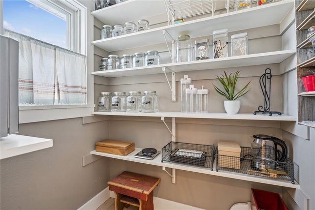 4362 Cloverdale Road NE, Cedar Rapids, IA 52411