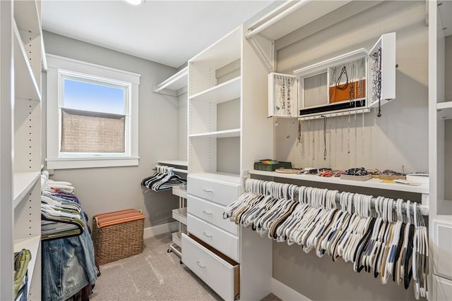 4362 Cloverdale Road NE, Cedar Rapids, IA 52411