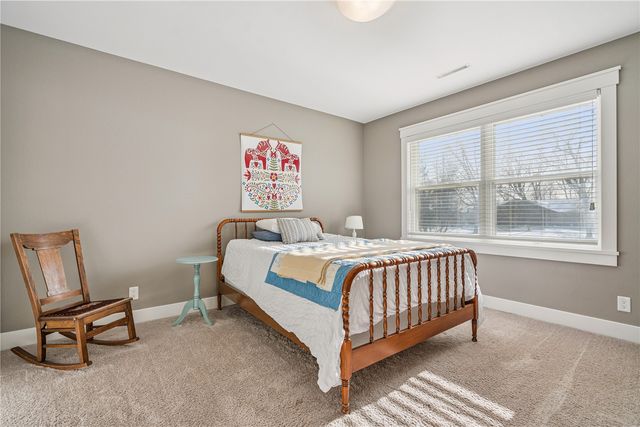 4362 Cloverdale Road NE, Cedar Rapids, IA 52411