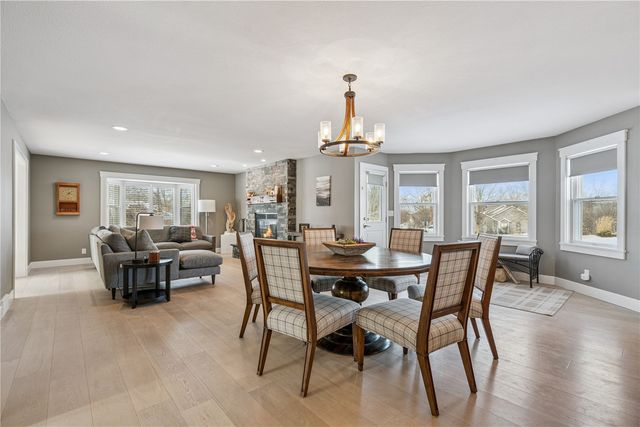 4362 Cloverdale Road NE, Cedar Rapids, IA 52411