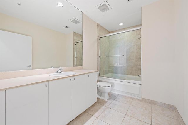 1551 N Flagler Drive Ph L7, West Palm Beach, FL 33401