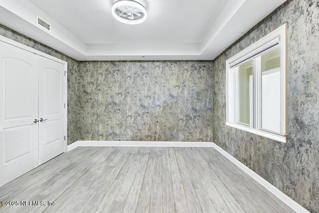 525 3RD Street N, 413, Jacksonville Beach, FL 32250