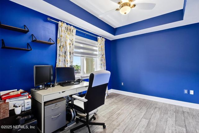 525 3RD Street N, 413, Jacksonville Beach, FL 32250