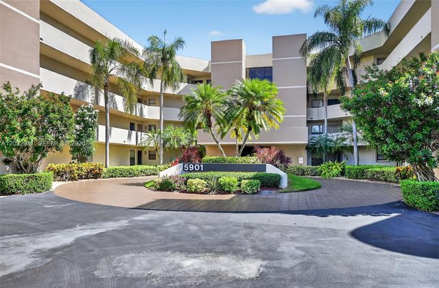 5901 Camino Del Sol 207, Boca Raton, FL 33433