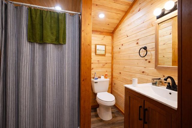 3189 KY-399, Beattyville, KY 41311