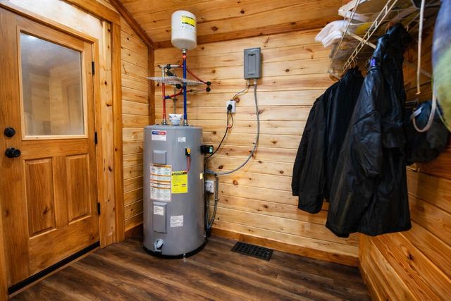 3189 KY-399, Beattyville, KY 41311