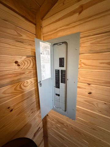 3189 KY-399, Beattyville, KY 41311