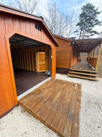 3189 KY-399, Beattyville, KY 41311