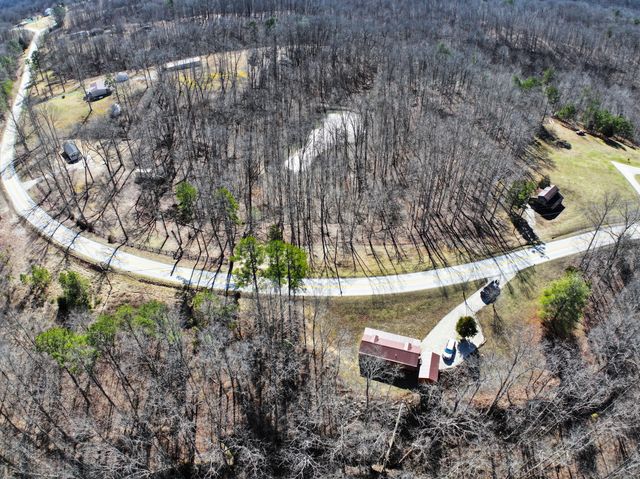 3189 KY-399, Beattyville, KY 41311