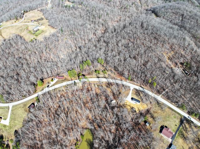 3189 KY-399, Beattyville, KY 41311